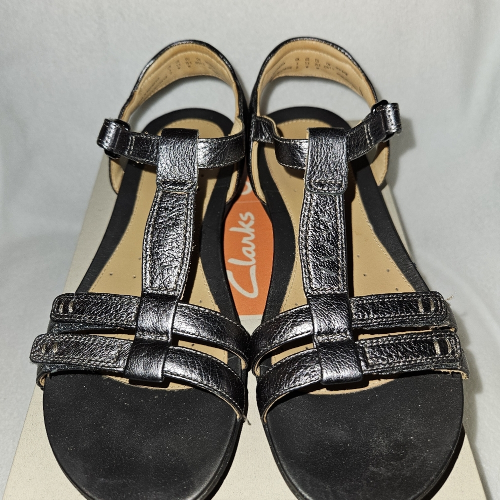 Clarks Women's Shiny Black Sandals